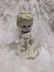 lot 4606 image: Angel Figurine with Feather Wings Glitter Dress Holding Dove Made in China
