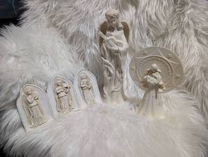 lot 4607 image: Religious Angel Figurine Lot 3 Pieces&nbsp
