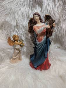 lot 4611 image: 2 Angel Figurines with Lyre Musical Instruments - Decorative Set