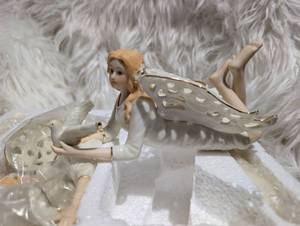 lot 4615 image: Dillards Angel Candle Holder Set 2 Figurines with Wings