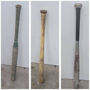 lot 6004 image: Vintage Baseball Bats Bombat and Wooden Bats - 3 ct