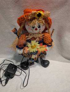 lot 7001 image: Animated Scarecrow Doll with AC Adapter