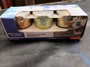 lot 33752 image: Set of three outdoor cintronella candles