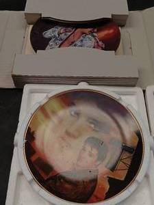 Vintage porcelain collector plate that of the 1982 "Making Believe at the Mirror" commemorative plate