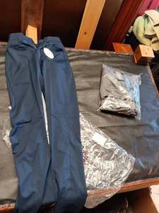lot 33709 image: Adams Schutt sports Umpire pants size 28