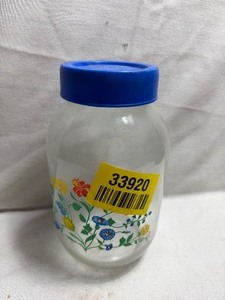 lot 33920 image: Big Flower design Jar.