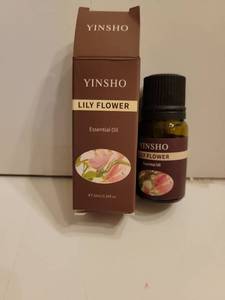 lot 73715 image: Lily Flower Essential Oil 10ml 0.34fl oz - Retail $7