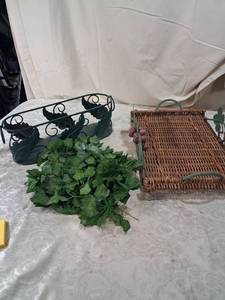 lot 37 image: Woven Wicker Serving Tray with Grape and Leaf Handles