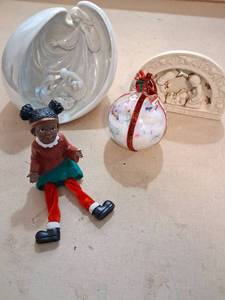 lot 72 image: Porcelain Nativity Scene Egg-Shaped Container with Angel and Holy Family