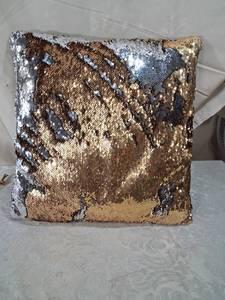 lot 78 image: Sequin Decorative Pillow Cover Black Gold Silver Reversible
