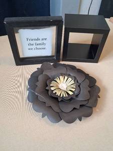 lot 198 image: Decorative Wall Art Accents 3-Piece Set Black Flower Boxes