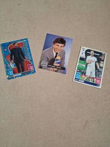 lot 239 image: Topps Trading Cards Lot 5 Cards Soccer Football Manager Celebrity