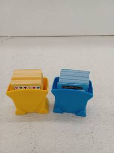 lot 21099 image: Hasbro Trivial Pursuit Family Edition Game