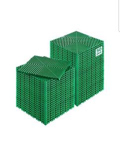lot 19539 image: VEVOR Interlocking Drainage Mat, 50 Pcs Modular Interlocking Cushion, 12 x 12 Splicing Drainage Mats, Non-Slip Green PP Drainage Floor Tile and Shower Mat, for Garage, Garden, Kitchen & Outdoor - Retail $77