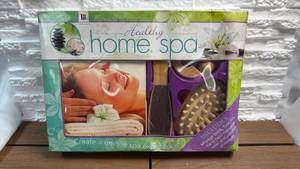 lot 96 image: Hinkler Healthy Home Spa Kit with Book Massage Tools Foot File Roller