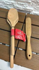 lot 134 image: Holiday Time Wooden Kitchen utensils