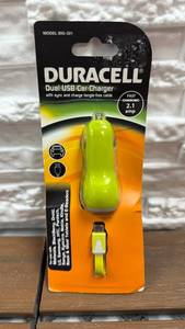 lot 160 image: Duracell Dual USB Car Charger with Sync and Charge Tangle-Free Cable