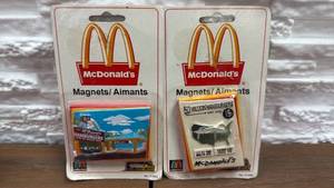 lot 162 image: Lot of 2 Vintage Retro restaurant sign magnets