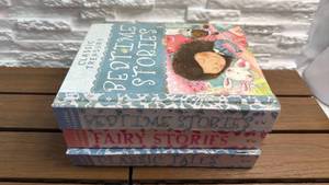 lot 193 image: Classic Treasury Bedtime Stories, Fairy Stories & Classic Tales 3 Book Set
