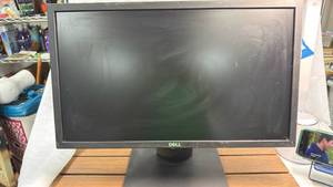 lot 222 image: Dell E2318HX Flat Panel Monitor