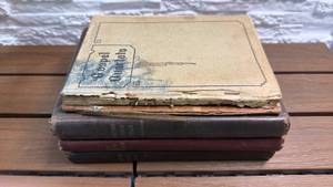 lot 243 image: Lot of 5 Vintage Hymnals