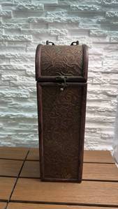 lot 251 image: Decorative Wooden Storage Box with Handle and Metal Clasp