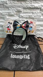 lot 280 image: Disney Loungefly Mickey Minnie Mouse Ear Headband with Bow, with original dust bag