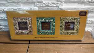 lot 334 image: The Bombay Company Set of 3 Pastel Hand-Beaded Frames - 2 in x 2 in