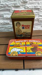 lot 353 image: Pillsbury Hungry Jack Pancake Mix Tin & Nabisco Barnum��s Animals Crackers Tin Lot