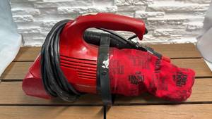 lot 396 image: Dirt Devil Ultra Corded Vacuum