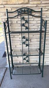 lot 416 image: Metal Bakers Rack 3-Tier Grape Vine Design (Dark Green - 31 Wide x 60 Tall x 13 Deep)