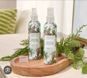 lot 759 image: 2 Pack HomeWorx Holiday Travel Air Freshener, Fresh Balsalm, 3oz