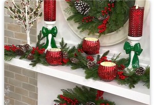lot 778 image: 4 Berry, Pinecone & Pine Garland by Valerie