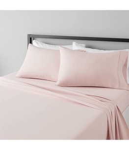 lot 3308 image: Queen- Blush Pink Double Brushed Sheet Set with Extra Cases