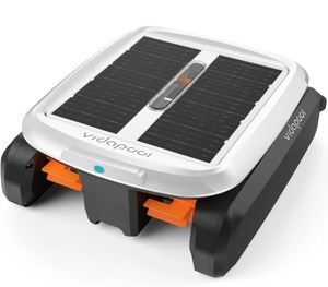 lot 3411 image: vidapool Solar Powered Automatic Robotic Pool Skimmer