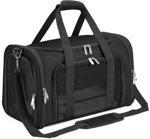 lot 3447 image: Soft-Sided CatDogPet Carrier, Collapsible Pets Travel Carriers