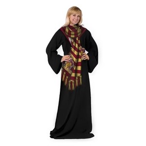 lot 3505 image: The Northwest Company Harry Potter Winter Comfy Throw, Black