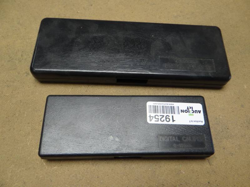 lot 19254 image: 2 Digital caliper 0-100mm & 0-150mm.