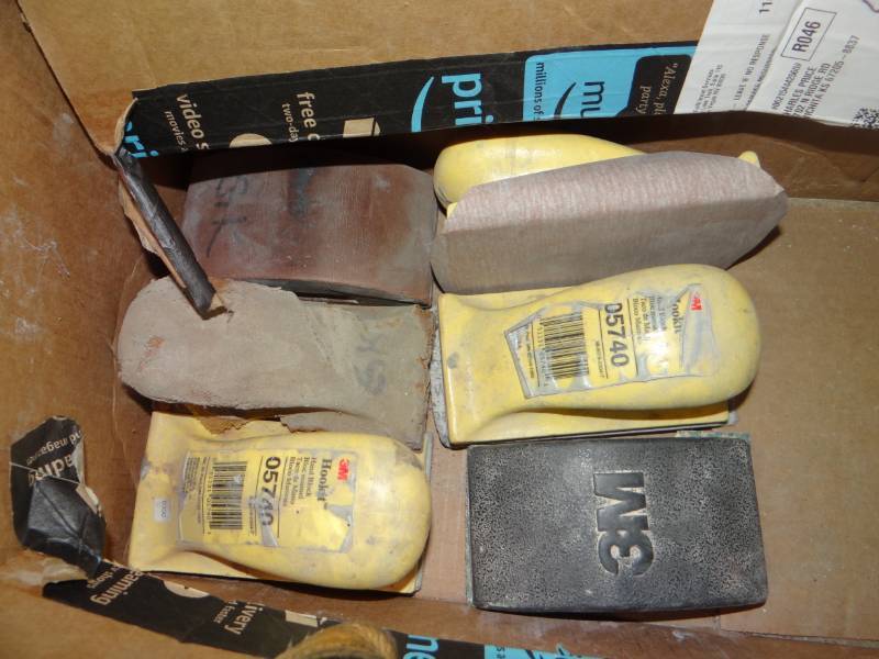 lot 19302 image: Sanding blocks.