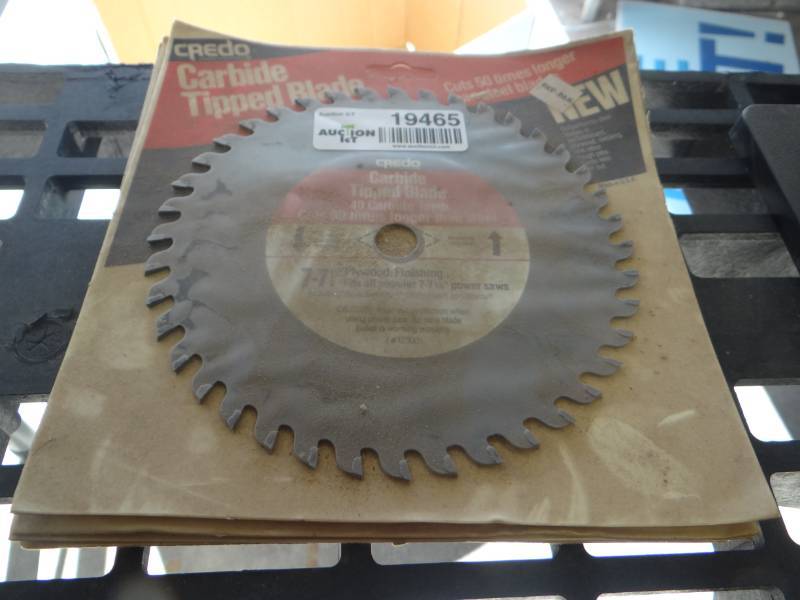lot 19465 image: New carbide tipped blades.
