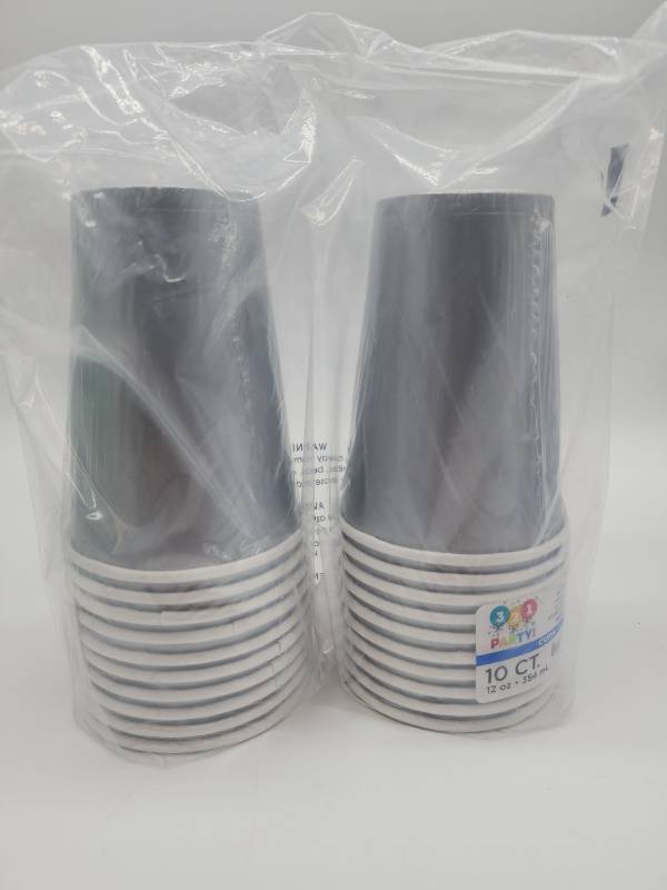 lot 68998 image: Gray Paper Cups 12oz - 10 Count Party Pack, 20 total  - Retail $3
