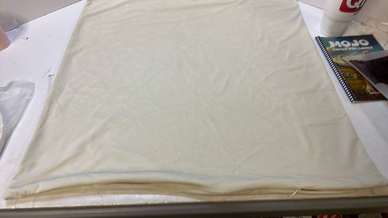 lot 68423 image: Miulee Pillow Cover - Retail $9