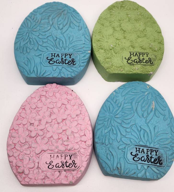 lot 67936 image: Decorative Easter Egg Wall Plaques Set, 4 Set, Please See Pictures For Damage Areas - Retail $15