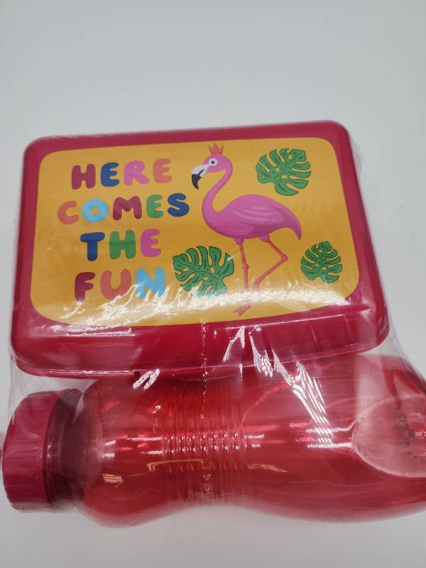 lot 69216 image: Flamingo Here Comes The Fun Food Container And Bottle - Retail $8