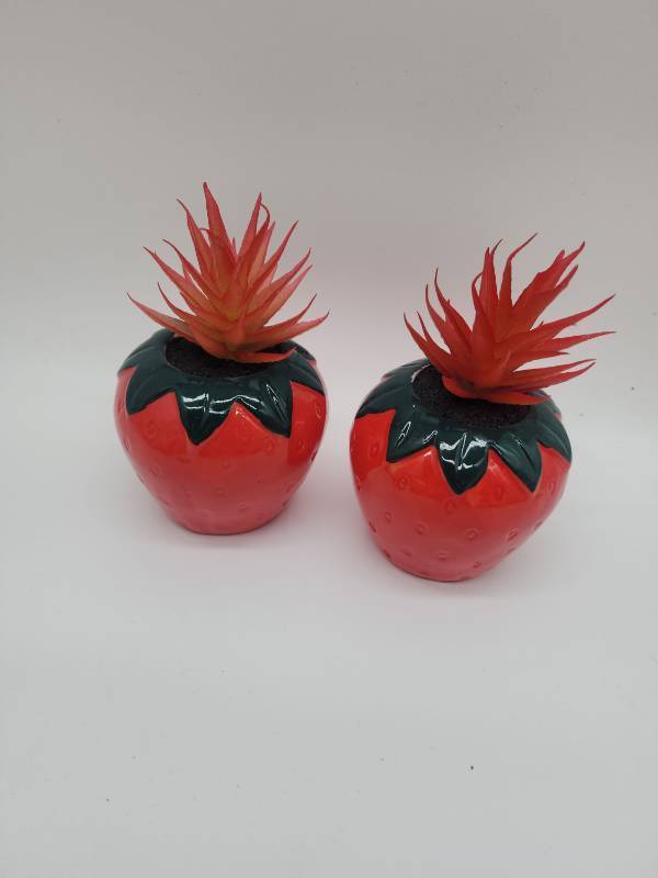 lot 69275 image: Decorative Strawberry Ceramic Planters, 2 Planters  - Retail $24