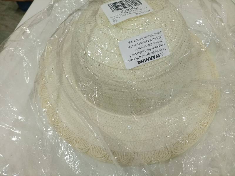 lot 2456 image: Only Lovuu 10 Pcs DIY Straw Hat