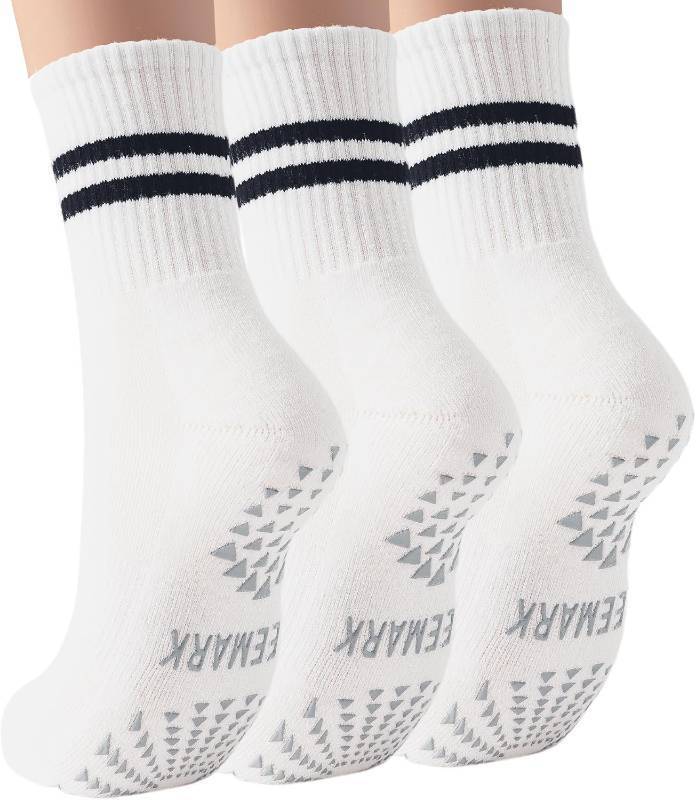 lot 45273 image: Womens Pilates Non slip Yoga Socks Dance Gym Exercise Ankle Socks