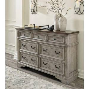 lot 21224 image: Signature Design by Ashley Lodenbay 7-Drawer Dresser  Retail $713.99