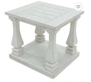 lot 21241 image: Arlendyne End Table   Retail $279.99