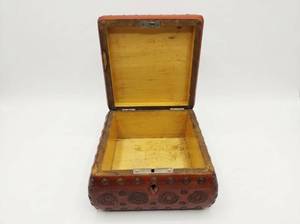 lot 25500 image: Wooden Decorative Box with Tooled Floral Design